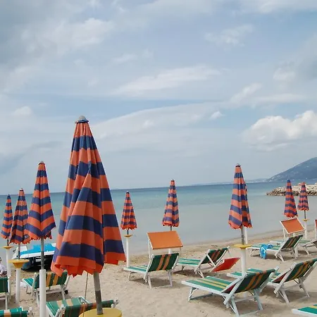 Blue Dream Hotel 4*
